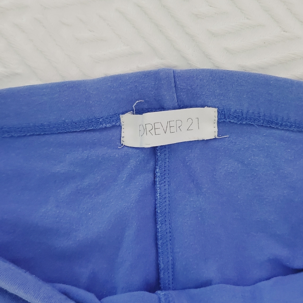 Forever 21 Highwaisted Bootie Cotton Shorts in Periwinkle - Picture 3 of 3
